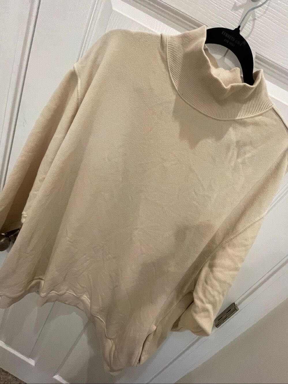 Aerie by American Eagle Womenโs L Mock Neck Sweater Cream Cotton Blend oversized